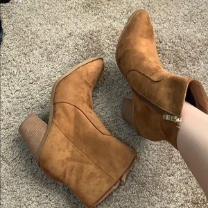 short cowgirl boots forever 21